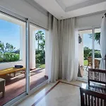 Afrodite - Frontline Apartment *