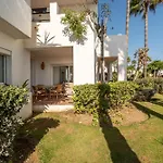 Afrodite - Frontline Apartment Estepona